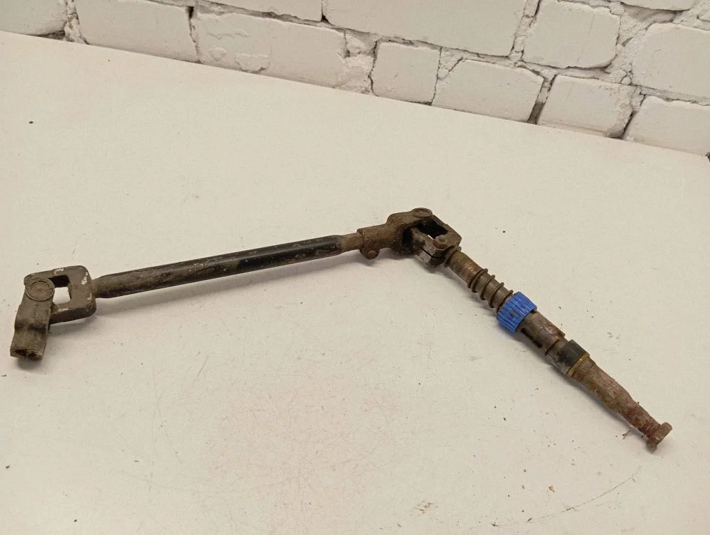 Steering column universal joint 19149955D