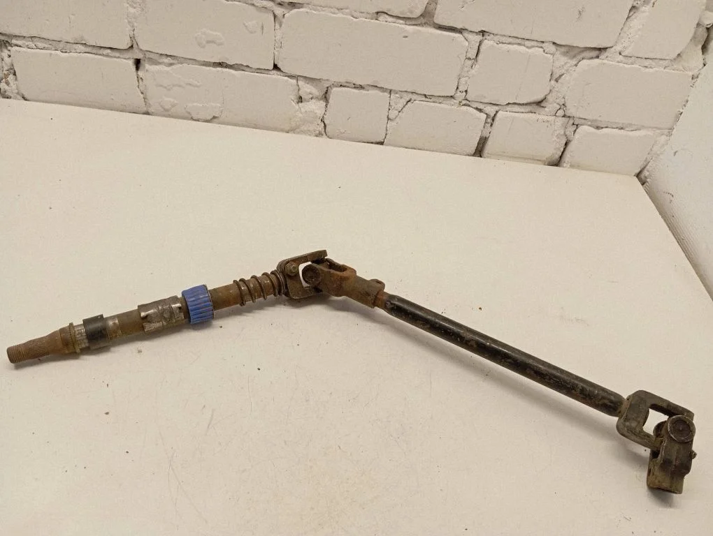 Steering column universal joint 19149955D
