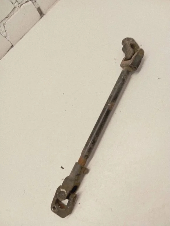 Steering column universal joint 19149955D