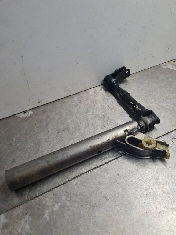 Steering column universal joint CN70621