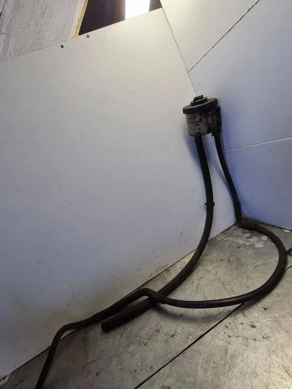 Power steering hose/pipe/line 701422895A
