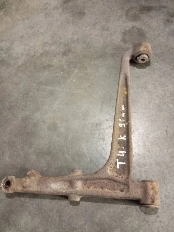Front lower control arm/wishbone – Volkswagen Transporter - Caravelle T4 (1991-2003)