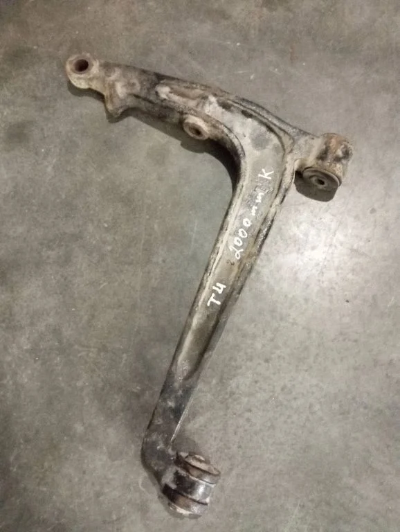 Front lower control arm/wishbone – Volkswagen Transporter - Caravelle T4 (1991-2003)