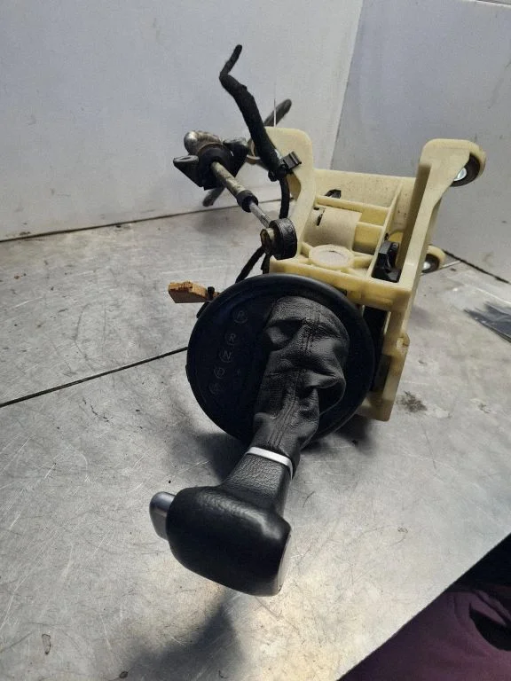 Mechanizm zmiany biegów (kulisa) 7H0713025B