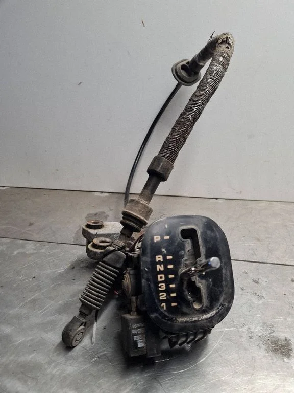 Gear selector mechanism – Mercedes-Benz Vito Viano W638 (1996-2003)