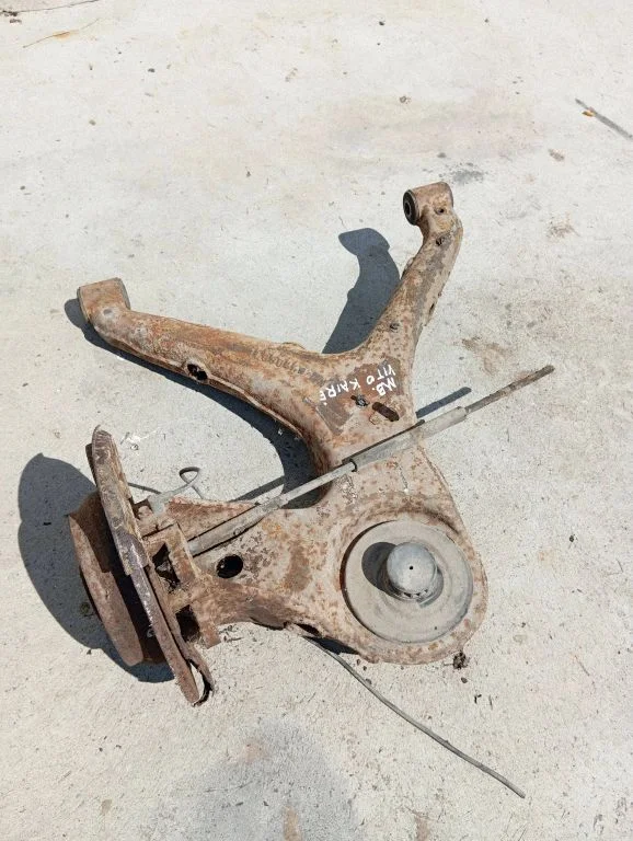 Rear upper control arm/wishbone 1L080441
