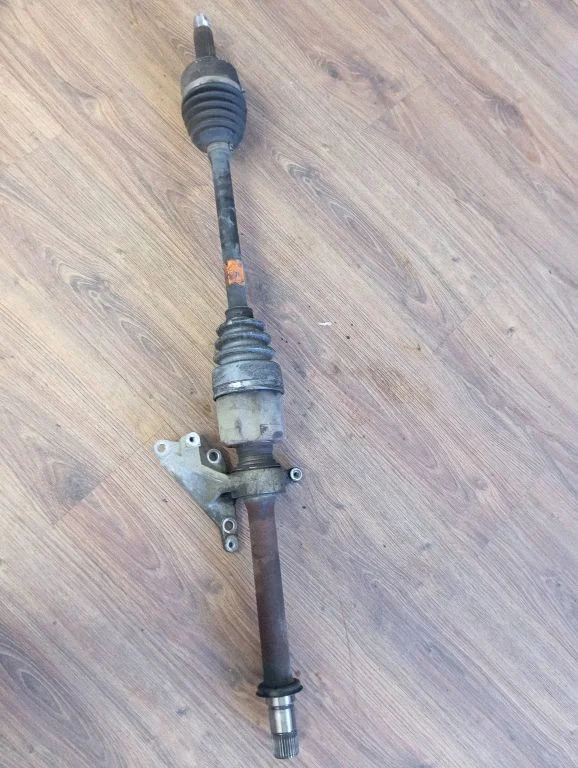 Front driveshaft 4305ST