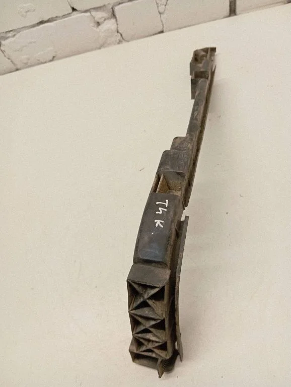 Rear bumper mounting bracket 7D0807393