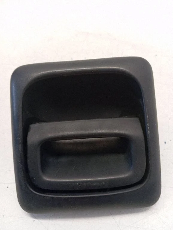 Esiukse välimine käepide – Peugeot Boxer (2002-2006)
