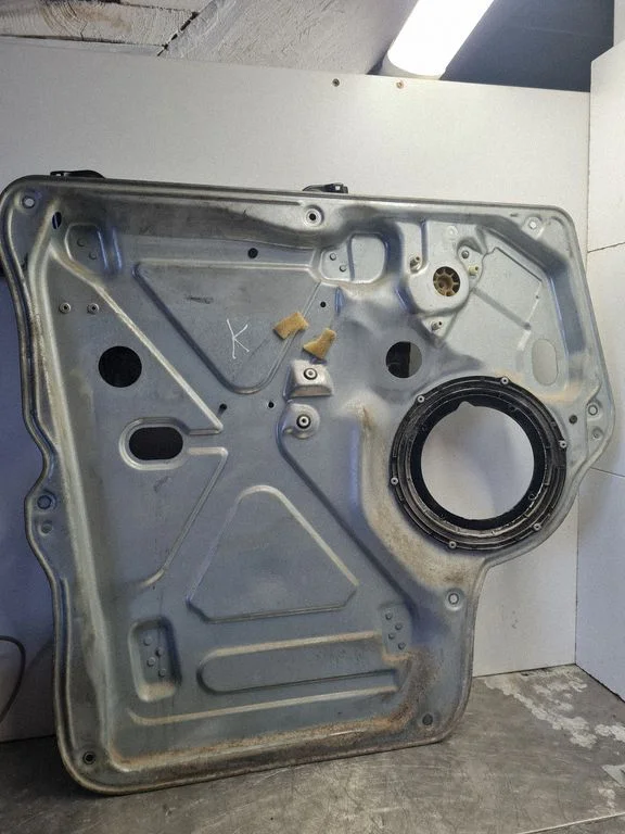 Front window lifting mechanism without motor – Volkswagen Transporter - Caravelle T5 (2003-2015)