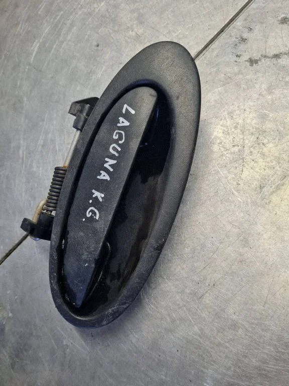 Tagaukse välimine käepide 7700821371 – Renault Laguna I (1994-2000)