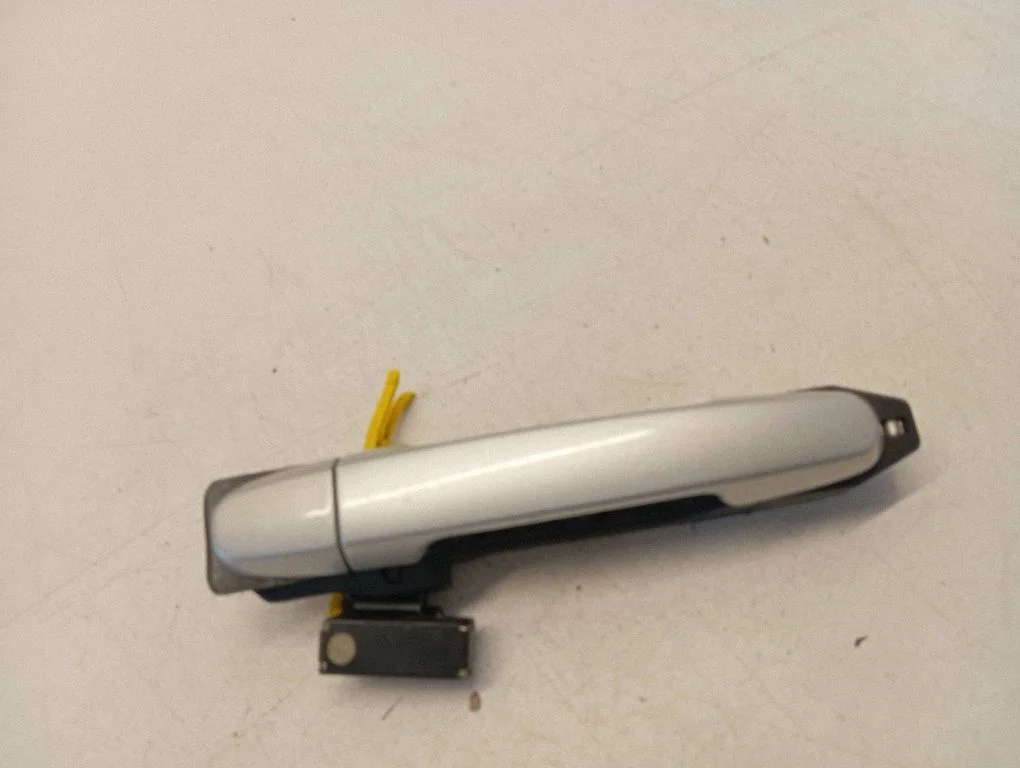 Rear door exterior handle 242305