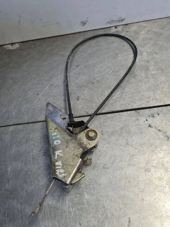Rear door lock – Mercedes-Benz Vito Viano W638 (1996-2003)
