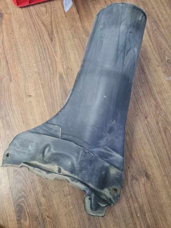 Rear arch fender liner splash guards – Mercedes-Benz S-Class W220 (1998-2006)