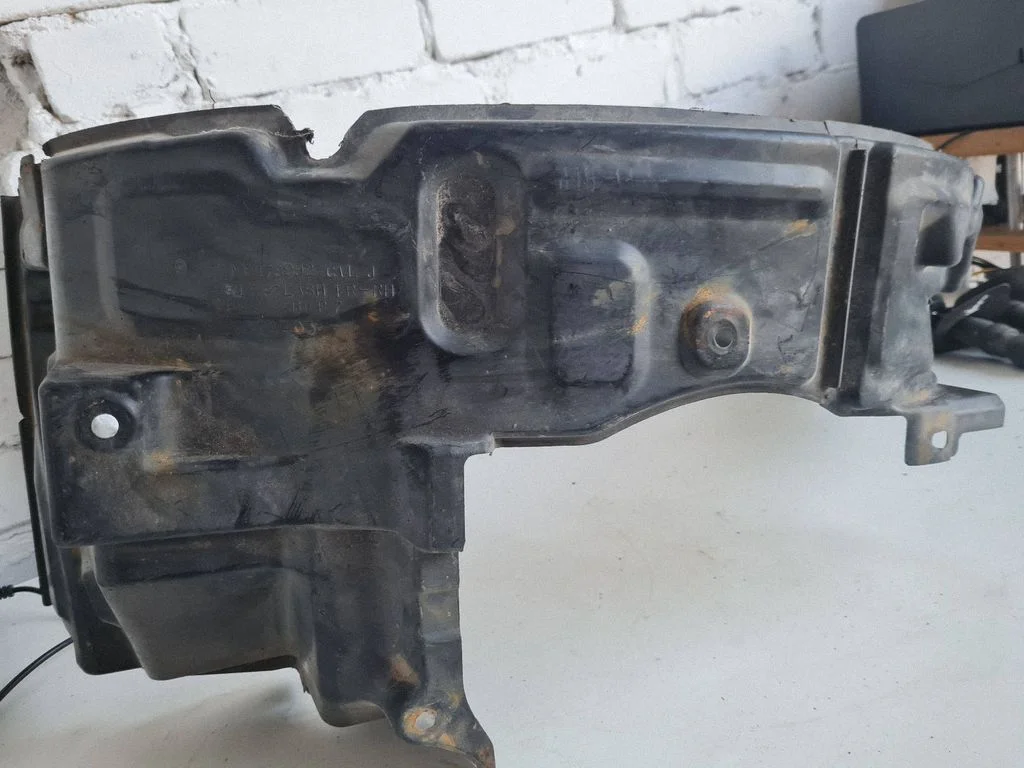 Tagumine poritiivakate MR478992