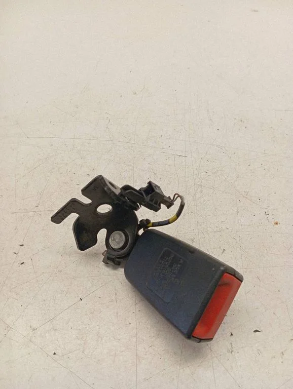 Zapięcie pasa tylne A2058600369