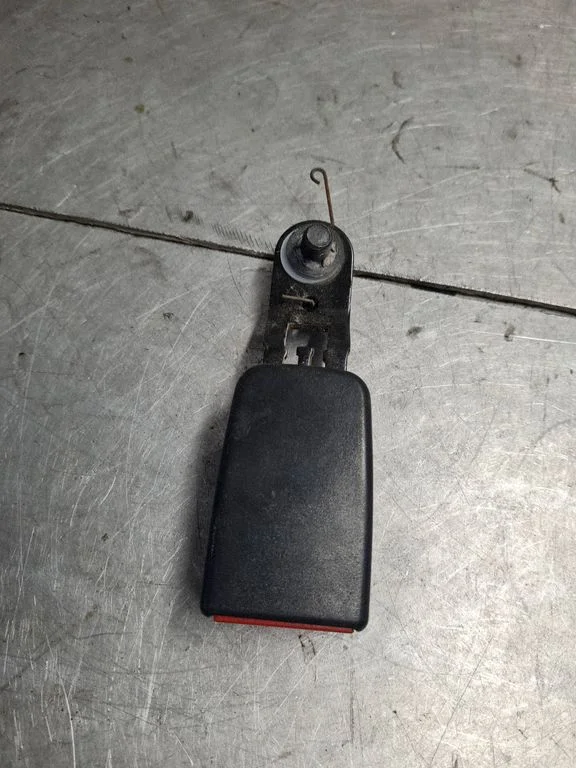 Rear seatbelt buckle A1648602069