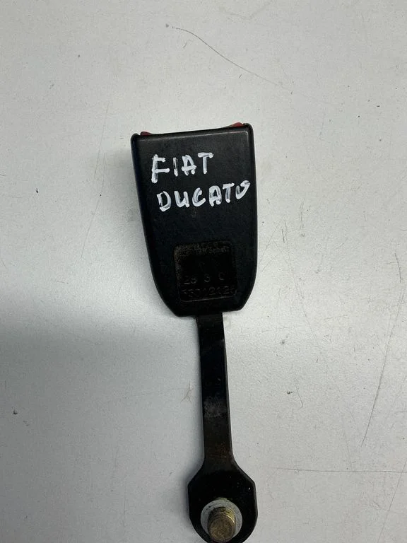 Sagtis diržo priekinė