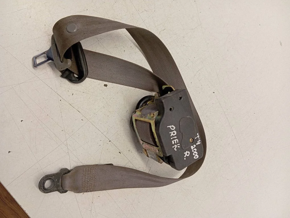 Front seatbelt 7D0857806B