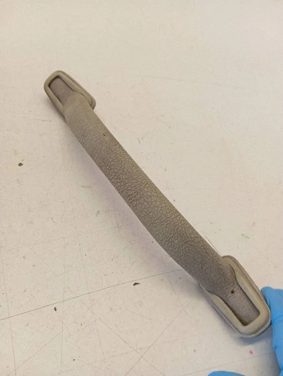 Front interior roof grab handle – Volkswagen Transporter - Caravelle T4 (1991-2003)