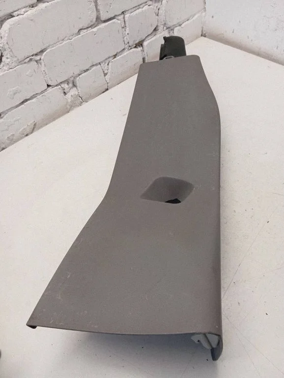 (B) pillar trim (bottom) – Volkswagen Transporter - Caravelle T5 (2003-2015)
