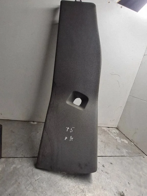 (B) pillar trim (bottom) – Volkswagen Transporter - Caravelle T5 (2003-2015)