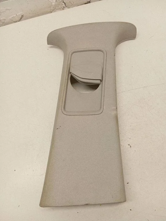 (B) piilari kate (ülemine) 7E0867244