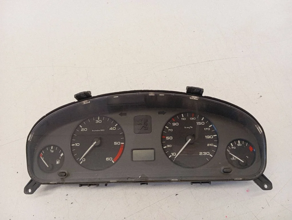 Spidomeeter (näidikuplokk) – Peugeot 406 (1999-2006)
