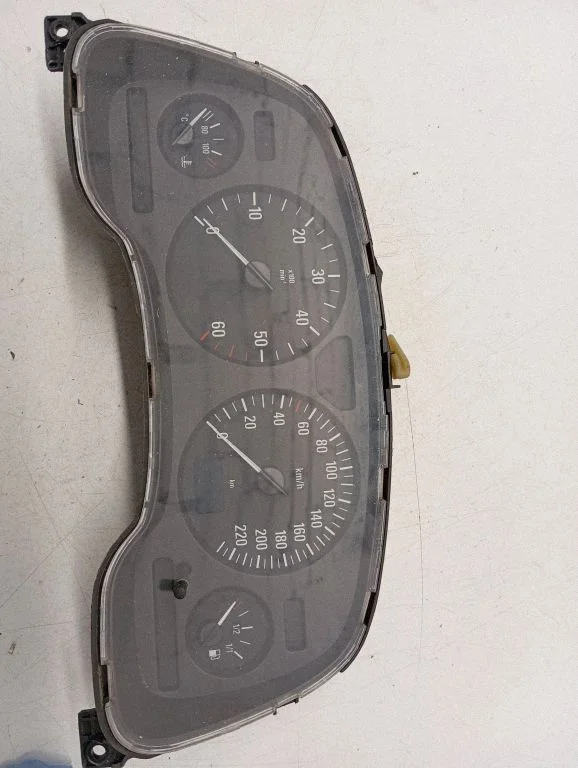 Speedometer (instrument cluster) – Opel Astra G (1998-2009)