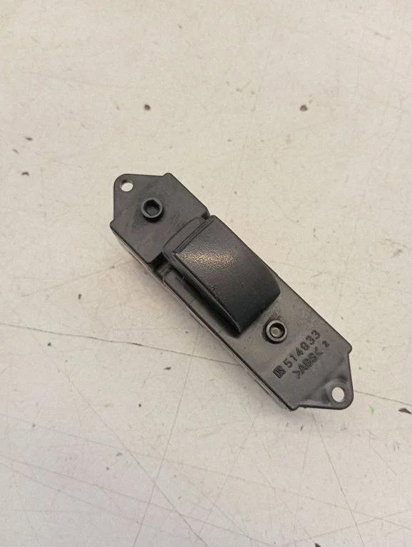Elektriaknate lüliti 8608A022