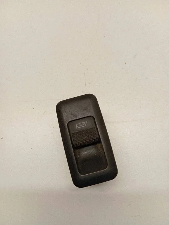 Electric window control switch 701959539B
