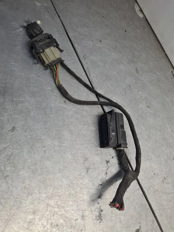 Elektrinių langų jungtukas