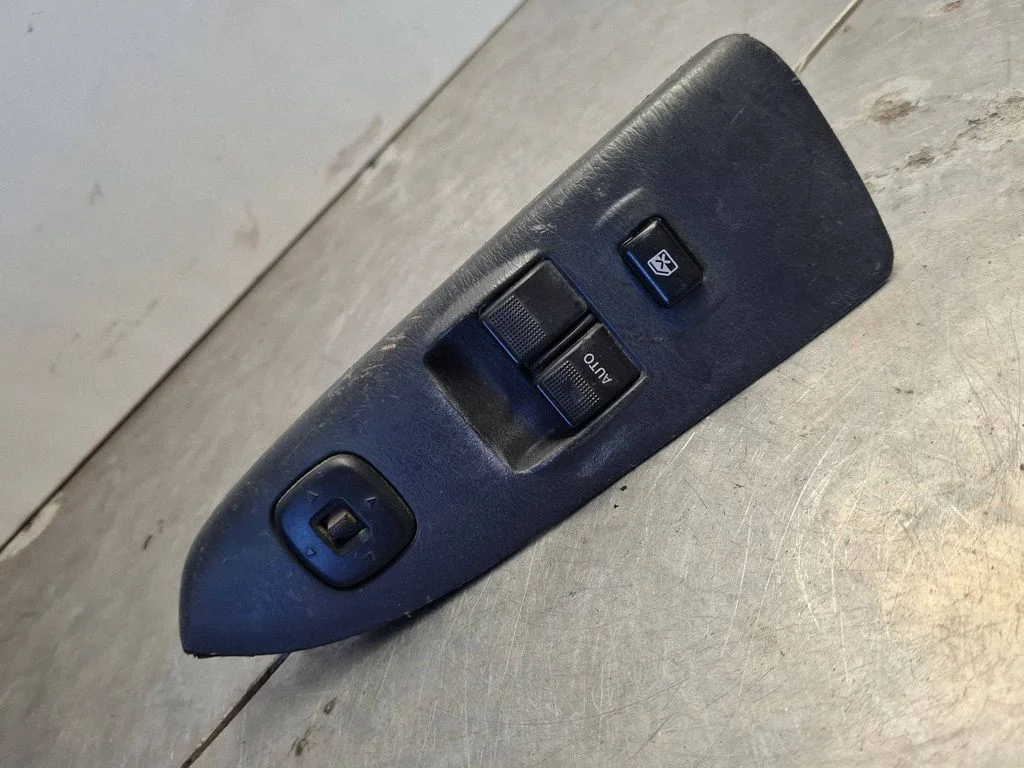Elektrinių langų jungtukas