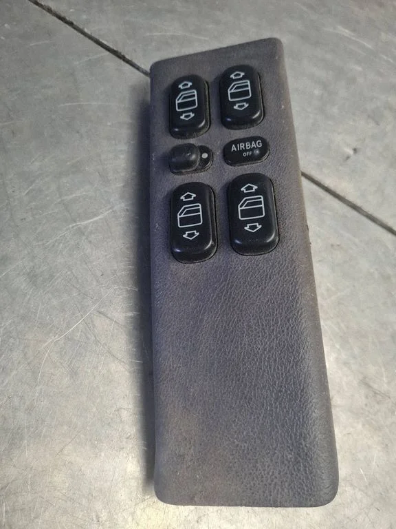 Electric window control switch 1688202810