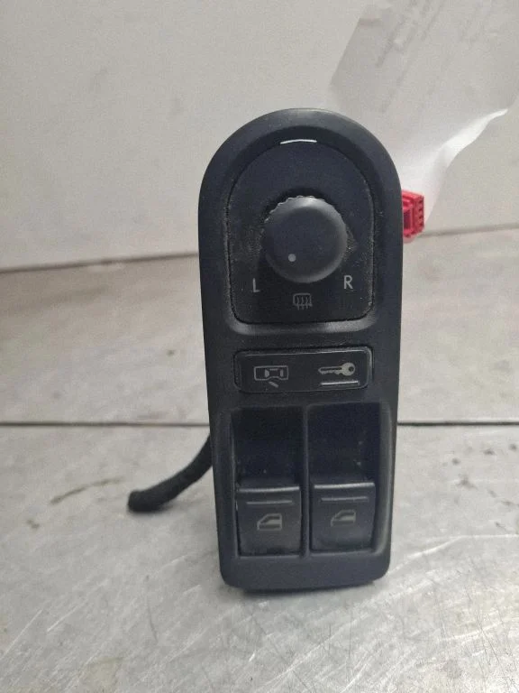 Electric window control switch 7H5959539