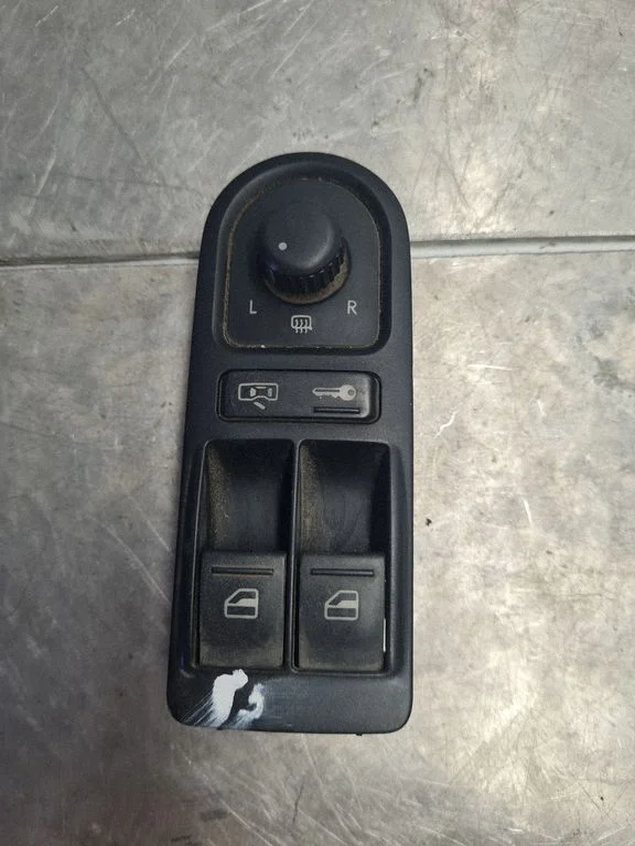 Electric window control switch 7H5959539E