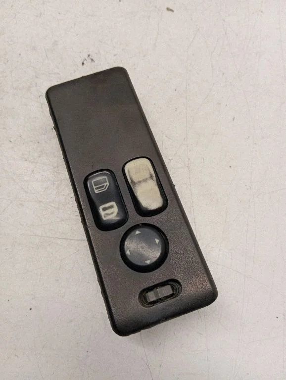 Elektrisko logu slēdzis A0045459207