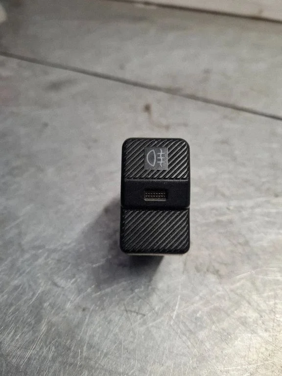 Fog light switch 701941535