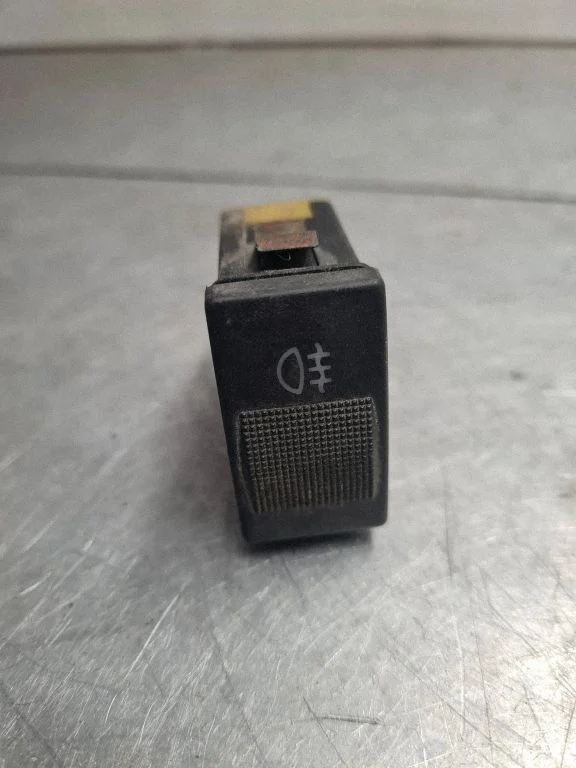 Fog light switch 4D0941563A
