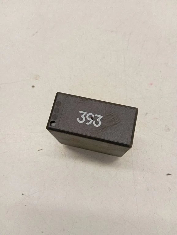 Cits relejs 4B0919471A