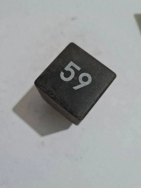 Cits relejs 161919533