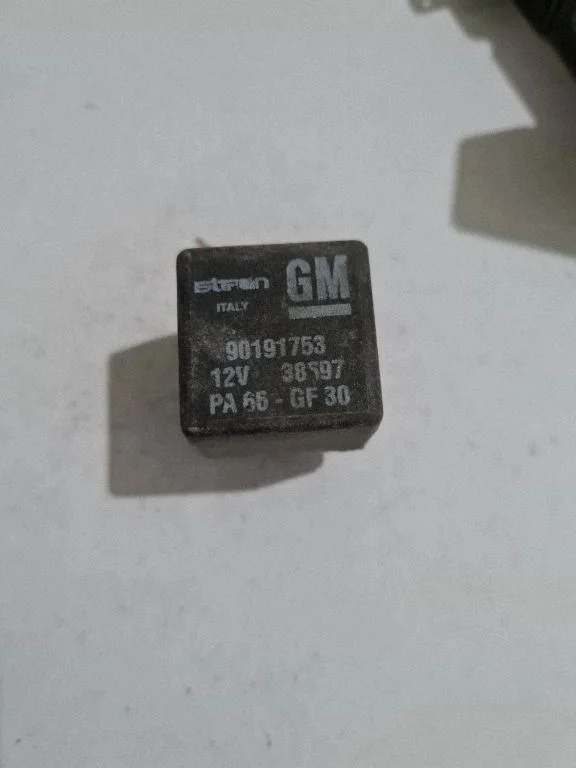 Other relay 90191753