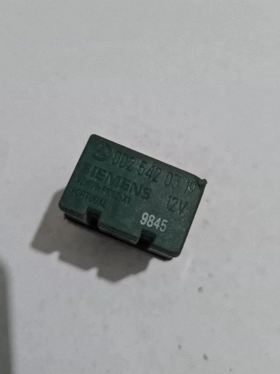 Other relay 0025420319