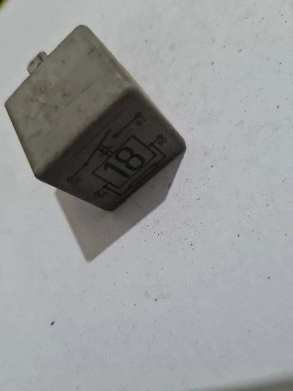 Cits relejs 191937503