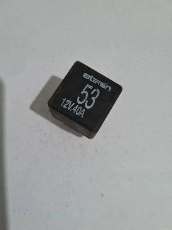 Cits relejs 141951253B