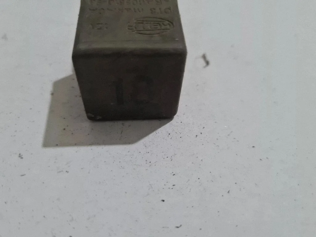 Inny przekaźnik 191937503