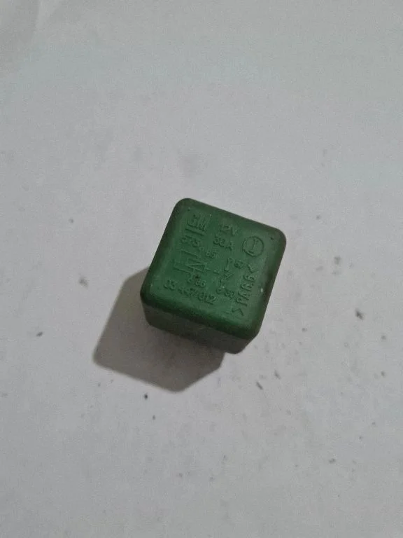 Other relay 03447012