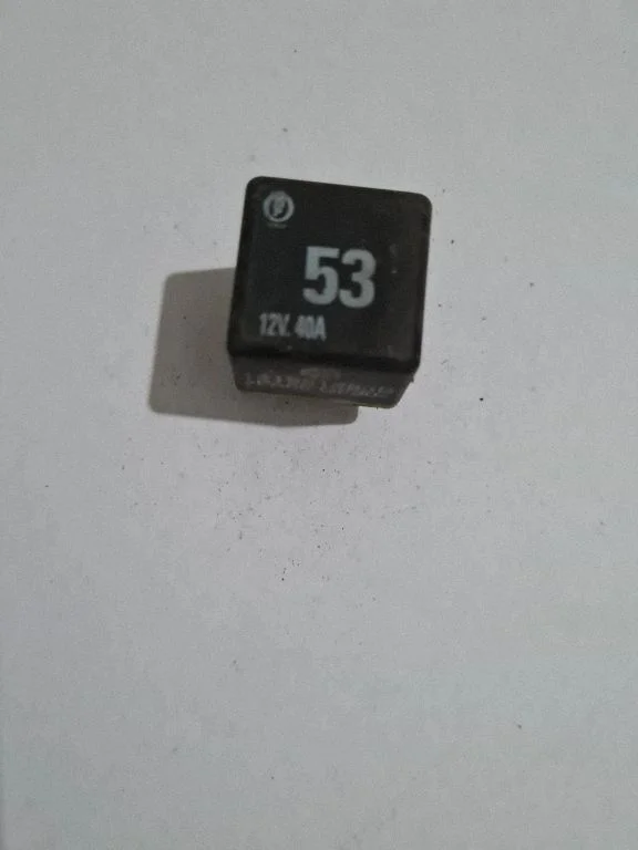 Cits relejs 141951253B