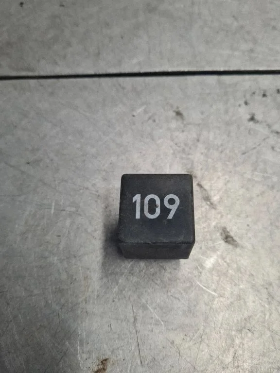 Other relay – Audi A3 S3 8L (1996-2003)