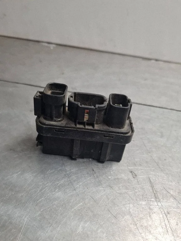Cits relejs PA66GF30